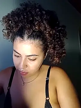 Snapshot of A_maddy chatting on 11, 2, 2026 A maddy online show from 11, 2, 2026