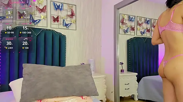 Snapshot of Alison_Carde05 chatting on 2, 6, 2026 Alison Carde05 online show from 2, 6, 2026