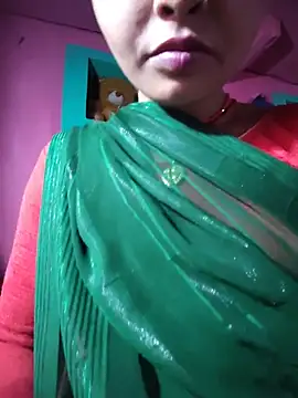 Snapshot of Monika_thakurr chatting on 20, 5, 2026 Monika thakurr online show from 20, 5, 2026
