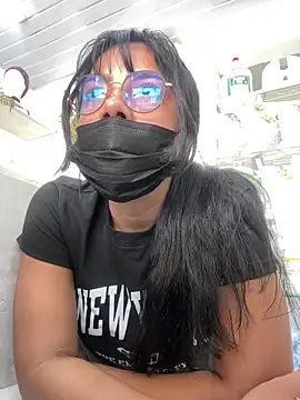 Kyra  Rose online show from 18, 12, 2025