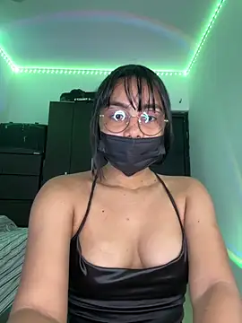 Snapshot of Kyra__Rose chatting on 8, 2, 2026 Kyra Rose online show from 8, 2, 2026