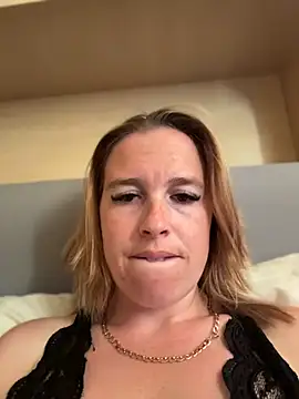Snapshot of amberrose094 chatting on 25, 6, 2026 amberrose094 online show from 25, 6, 2026