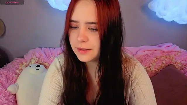 Snapshot of Alis_Platt chatting on 2, 5, 2026 Alis Platt online show from 2, 5, 2026