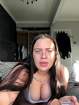 Victoriasteel online show from 2, 11, 2025