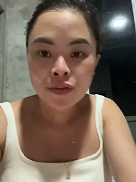 Snapshot of han-cute chatting on 13, 9, 2025 han-cute online show from 13, 9, 2025