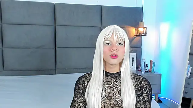 Slenna Moon online show from 15, 11, 2025