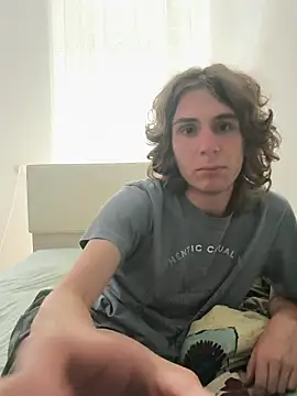 Snapshot of mcbrigete chatting on 7, 6, 2026 mcbrigete online show from 7, 6, 2026