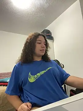 Snapshot of MorganaBelc chatting on 7, 11, 2025 MorganaBelc online show from 7, 11, 2025