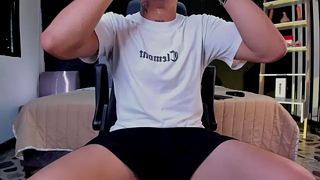 Snapshot of LiamDeep chatting on 14, 7, 2026 LiamDeep online show from 14, 7, 2026