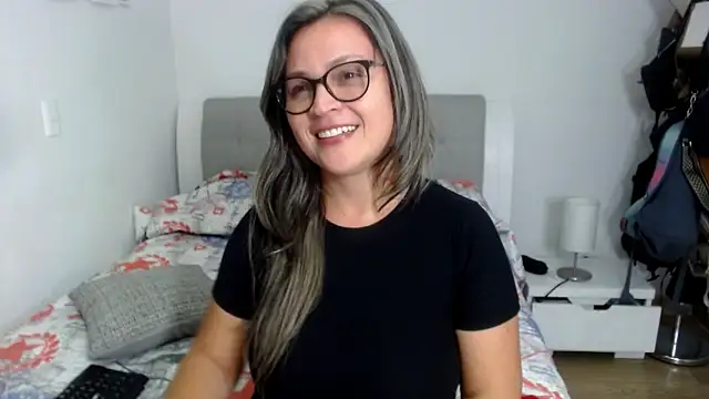 Snapshot of sophie_lopez1 chatting on 4, 2, 2026 sophie lopez1 online show from 4, 2, 2026