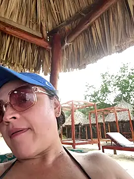 Snapshot of sophie_lopez1 chatting on 25, 3, 2026 sophie lopez1 online show from 25, 3, 2026