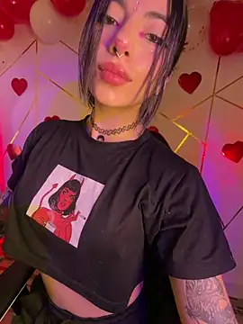 Hollyxx  online show from 11, 2, 2026