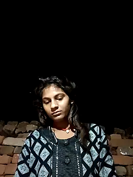Snapshot of Jyoti_thakurr chatting on 28, 9, 2025 Jyoti thakurr online show from 28, 9, 2025