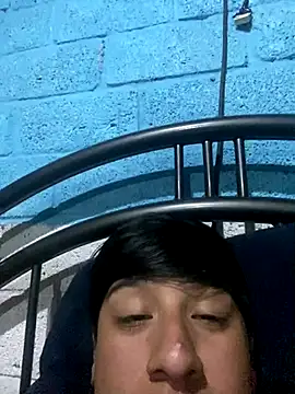 Snapshot of Kangry_12 chatting on 17, 12, 2025 Kangry 12 online show from 17, 12, 2025