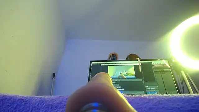 Missy Aprill online show from 4, 12, 2025