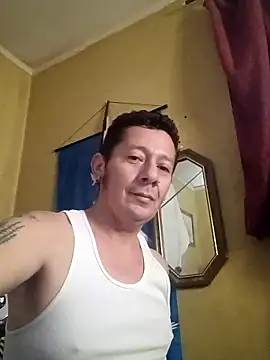 Snapshot of tonder69 chatting on 12, 11, 2025 tonder69 online show from 12, 11, 2025