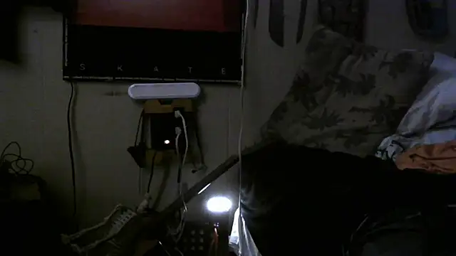 Snapshot of crassanova chatting on 4, 5, 2026 crassanova online show from 4, 5, 2026
