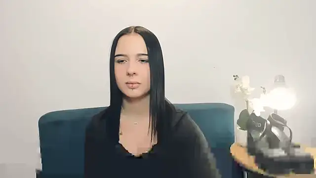 TaliaAdorable online show from 25, 3, 2026