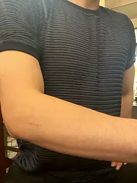 anhkiet huang online show from 19, 1, 2026