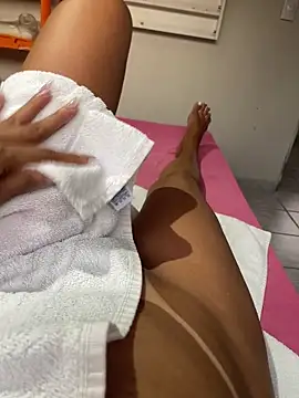 Katianesantos online show from 4, 2, 2026