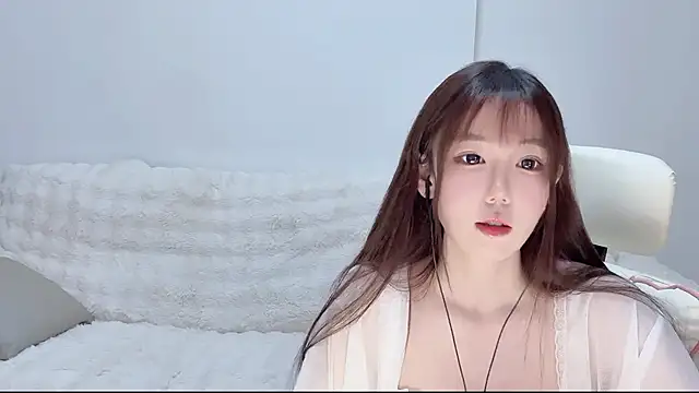 Xiao-runbao online show from 11, 11, 2025