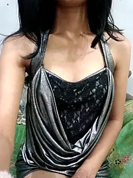 Daizy Shah online show from 8, 3, 2026