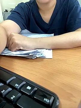 Snapshot of ThuPhuong-Tr chatting on 10, 9, 2025 ThuPhuong-Tr online show from 10, 9, 2025