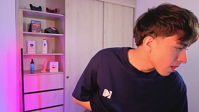 onlinenico online show from 22, 9, 2025