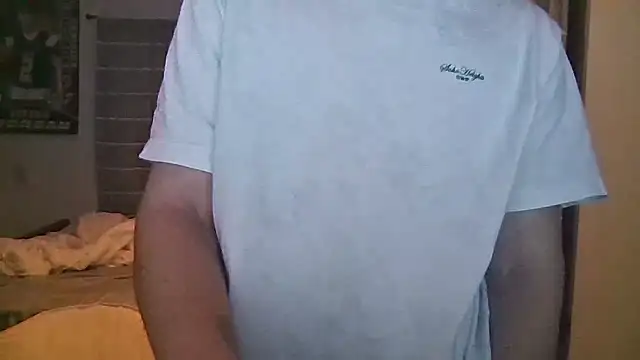 Snapshot of sexybigdick04 chatting on 8, 1, 2026 sexybigdick04 online show from 8, 1, 2026