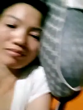 ngan-cute online show from 24, 10, 2025