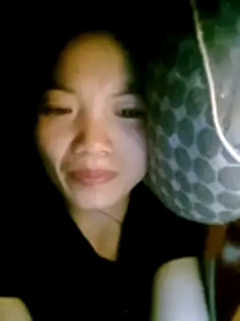 ngan-cute online show from 5, 12, 2025