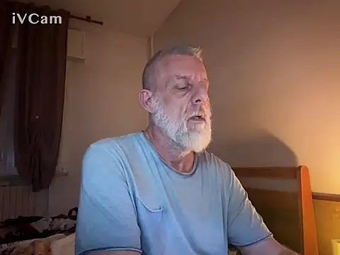 Snapshot of Pigna16PSRN chatting on 4, 3, 2026 Pigna16PSRN online show from 4, 3, 2026