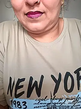 Snapshot of angel_ridhi chatting on 9, 5, 2026 angel ridhi online show from 9, 5, 2026