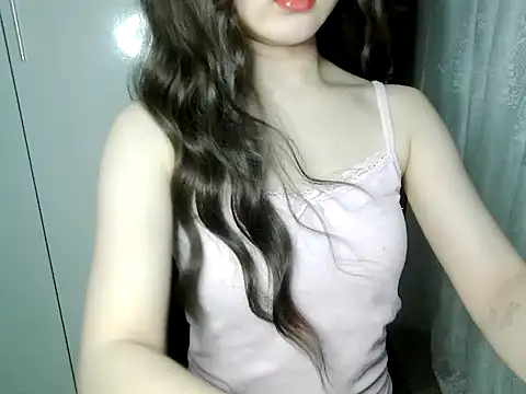 Snapshot of Annabelle-e chatting on 3, 6, 2026 Annabelle-e online show from 3, 6, 2026