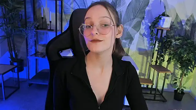 JenniferKiim online show from 15, 12, 2025