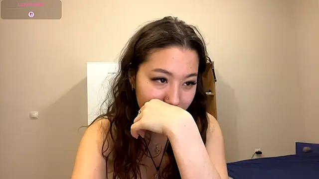 Snapshot of Sakuravice chatting on 28, 10, 2025 Sakuravice online show from 28, 10, 2025