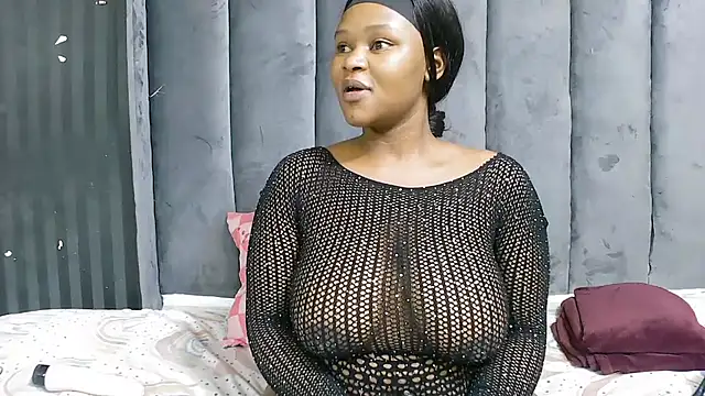 SexyBaddieXXX online show from 20, 10, 2025