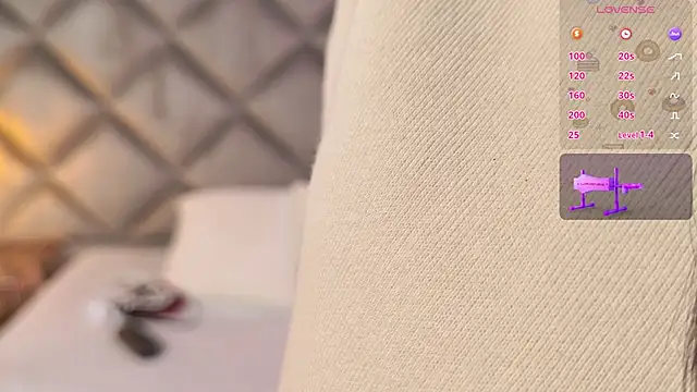 Snapshot of amy_greene chatting on 2, 10, 2025 amy greene online show from 2, 10, 2025