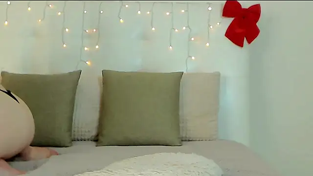Snapshot of miss_kaley chatting on 2, 5, 2026 miss kaley online show from 2, 5, 2026