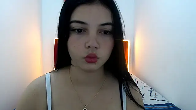 Snapshot of celeste_veryhot chatting on 21, 10, 2025 celeste veryhot online show from 21, 10, 2025