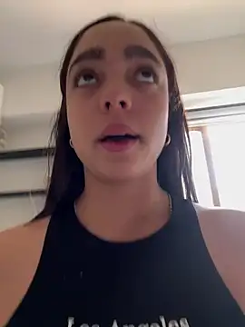 hottiee melannie online show from 24, 3, 2026