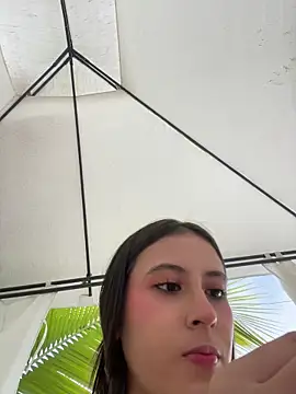 Juanita-Diaz online show from 10, 5, 2026