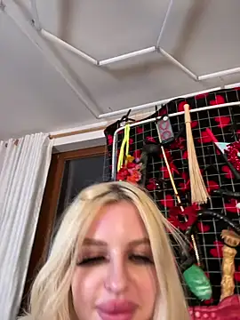 Snapshot of Steffi_Snowbunny chatting on 6, 5, 2026 Steffi Snowbunny online show from 6, 5, 2026