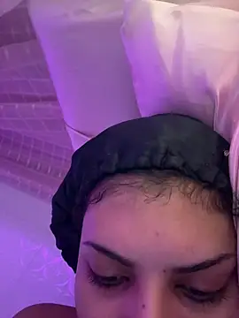 luluzinhax online show from 15, 4, 2026