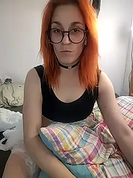 Snapshot of _Pipi_ chatting on 28, 4, 2026 Pipi online show from 28, 4, 2026