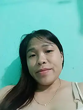 Snapshot of sumy-00 chatting on 4, 7, 2026 sumy-00 online show from 4, 7, 2026