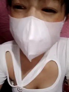 Snapshot of VanGau031694 chatting on 9, 9, 2025 VanGau031694 online show from 9, 9, 2025