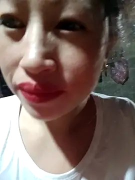 Snapshot of VanGau031694 chatting on 10, 10, 2025 VanGau031694 online show from 10, 10, 2025