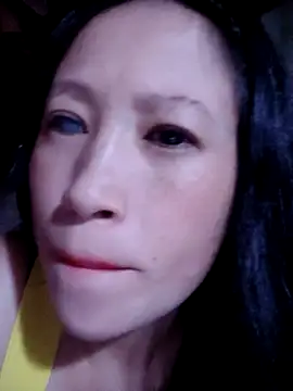 Snapshot of VanGau031694 chatting on 17, 10, 2025 VanGau031694 online show from 17, 10, 2025