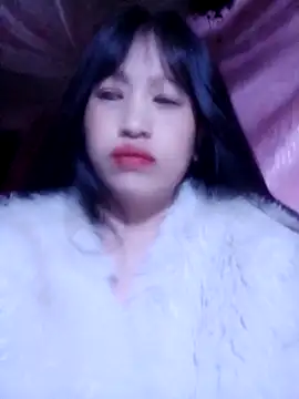 Snapshot of VanGau031694 chatting on 15, 12, 2025 VanGau031694 online show from 15, 12, 2025